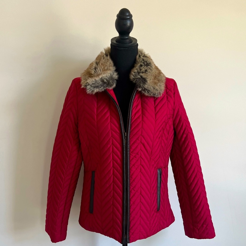 Charter Club Puffer Jacket with detachable fur collar women’s size SP